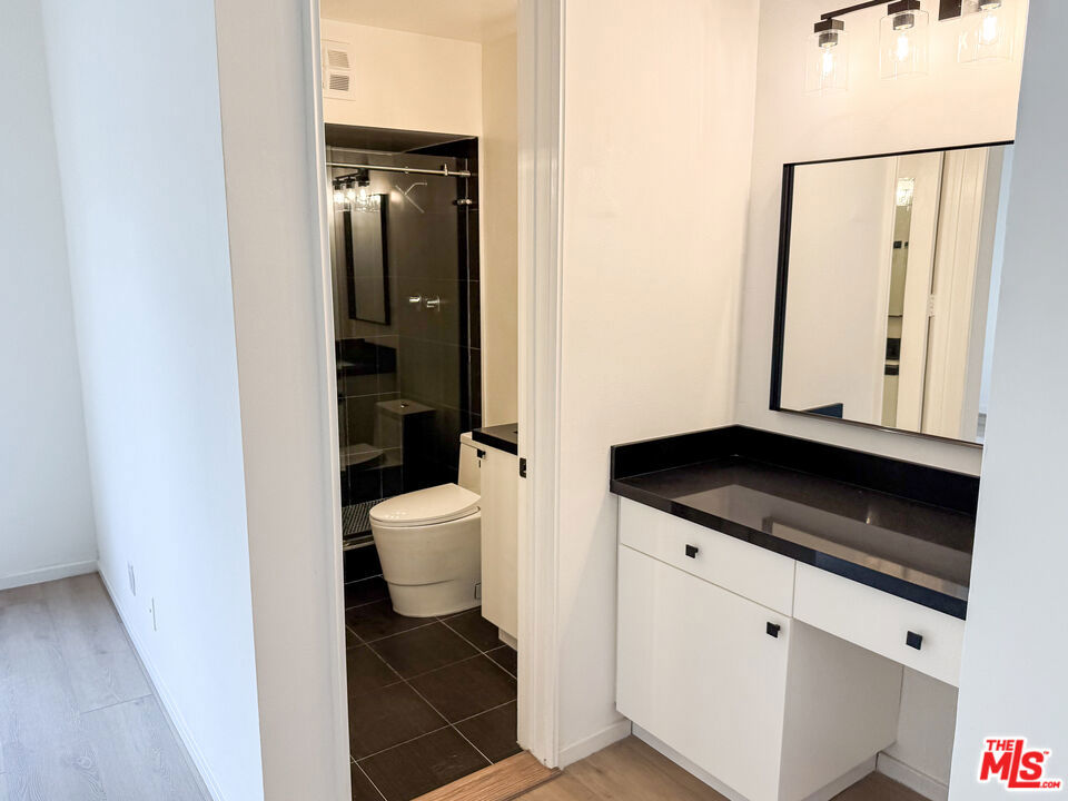 6639 Green Valley Circle Property Photo 11