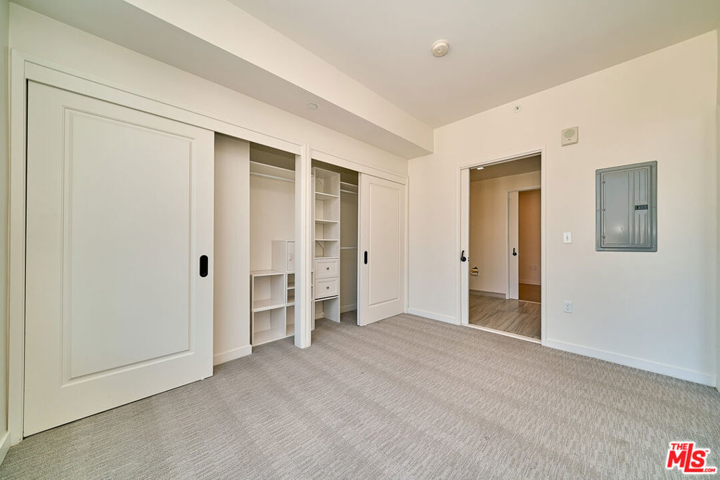 1050 S Grand Avenue 1008 Property Photo 29