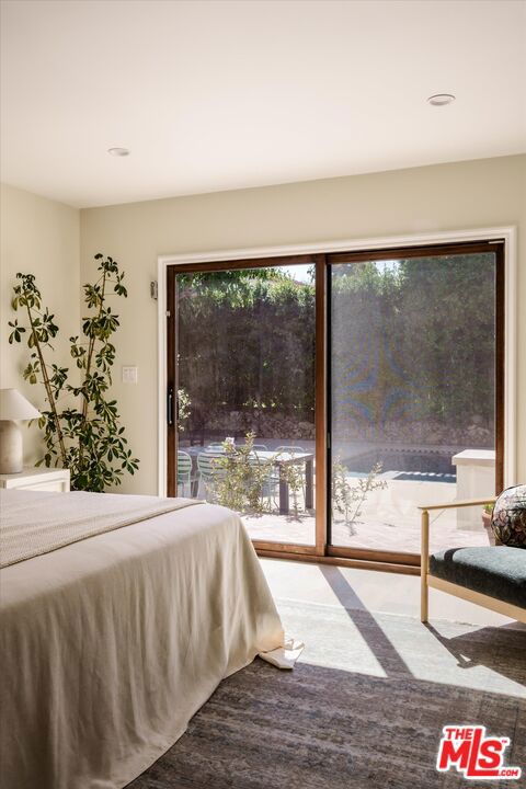 1545 N Benton Way Property Photo 43