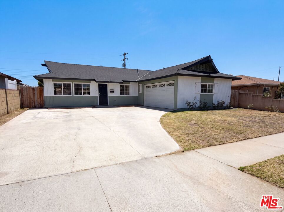 21312 E Greenhaven Street Property Photo 25