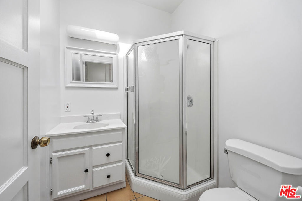 166 N Arnaz Drive Property Photo 30