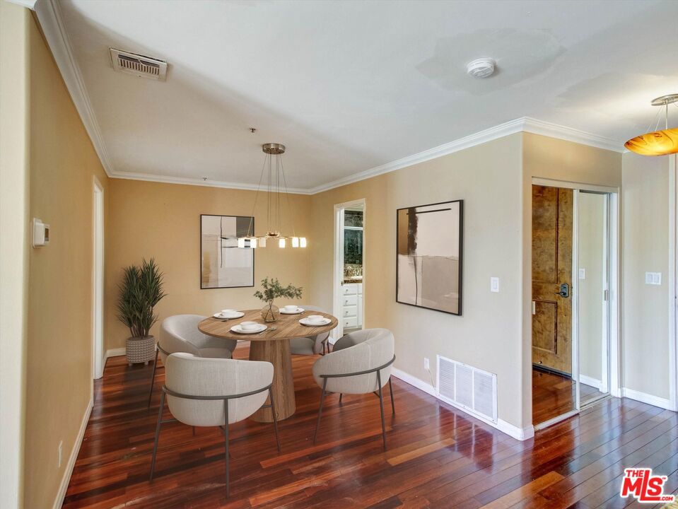 121 S Hope Street 433 Property Photo 15