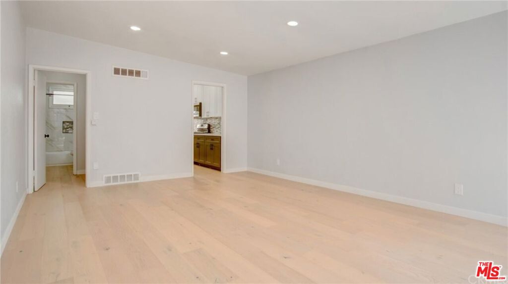 1610 E Carson Street Property Photo 30
