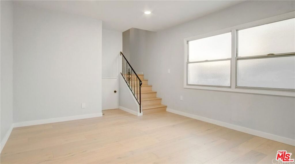 1610 E Carson Street Property Photo 32