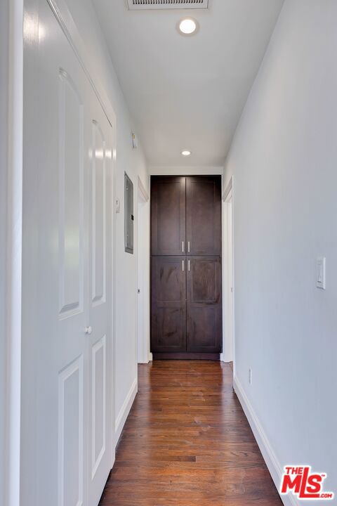 4411 Irvine Avenue Property Photo 17