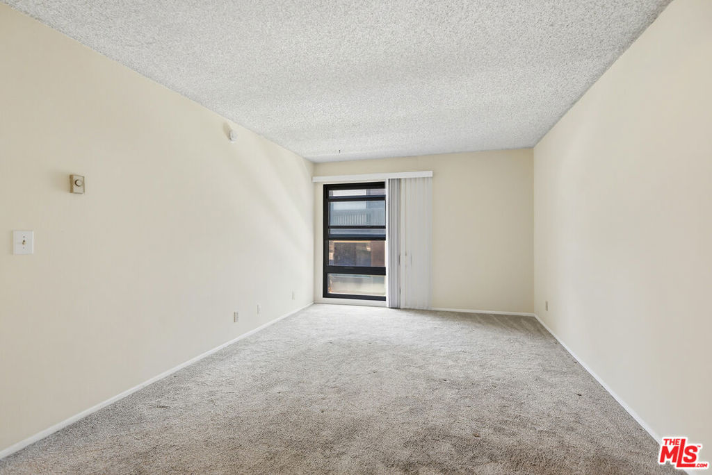 7777 W 91st Street B2157 Property Photo 14