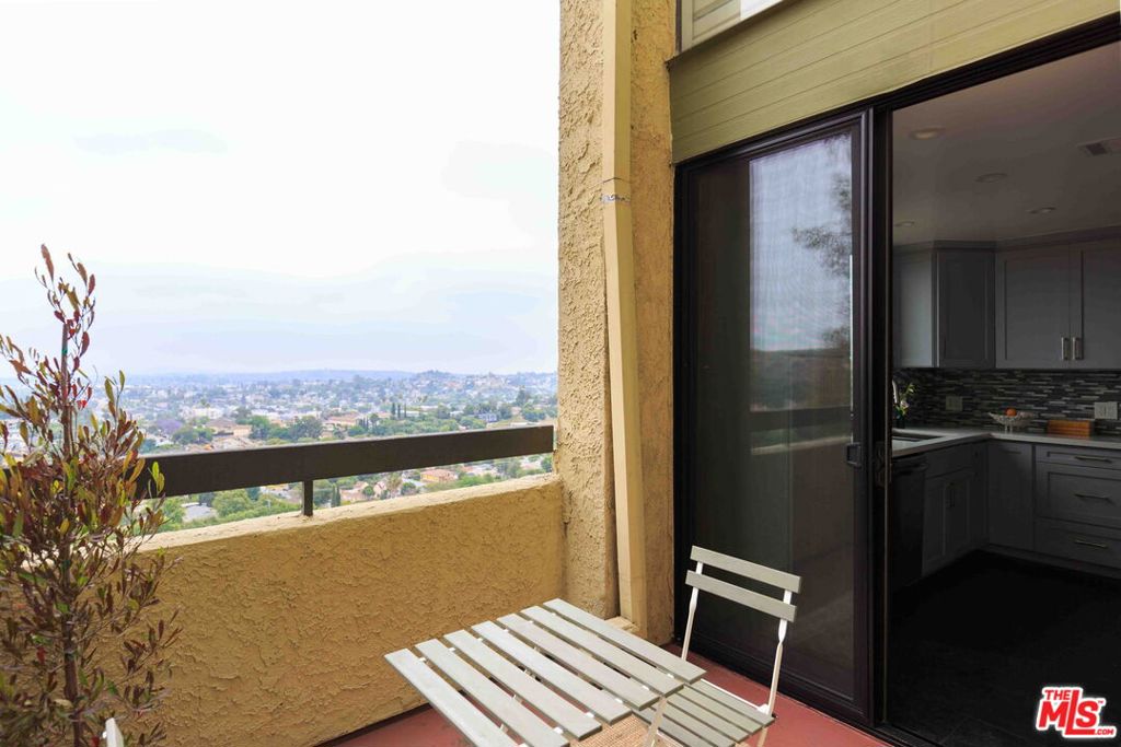 4040 Via Marisol 124 Property Photo 11