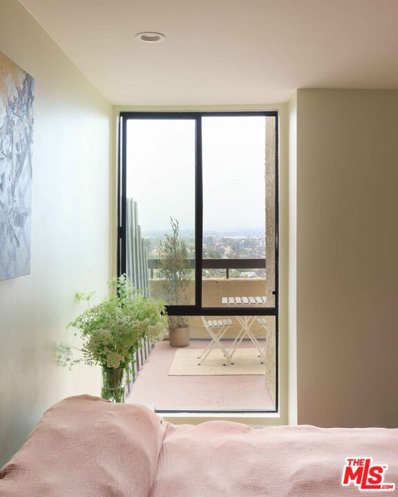 4040 Via Marisol 124 Property Photo 23