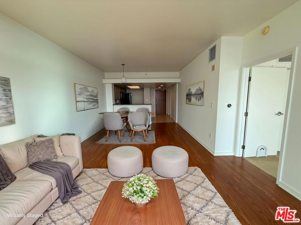 13700 Marina Pointe Drive 1219 Property Photo 13