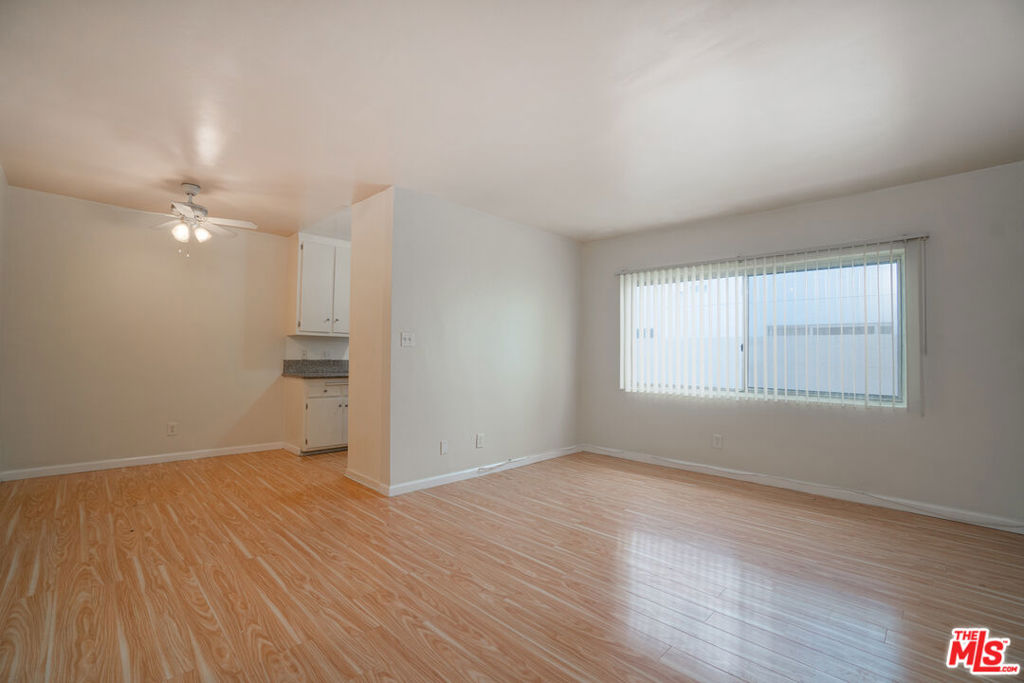 1943 Overland Avenue 3 Property Photo 4