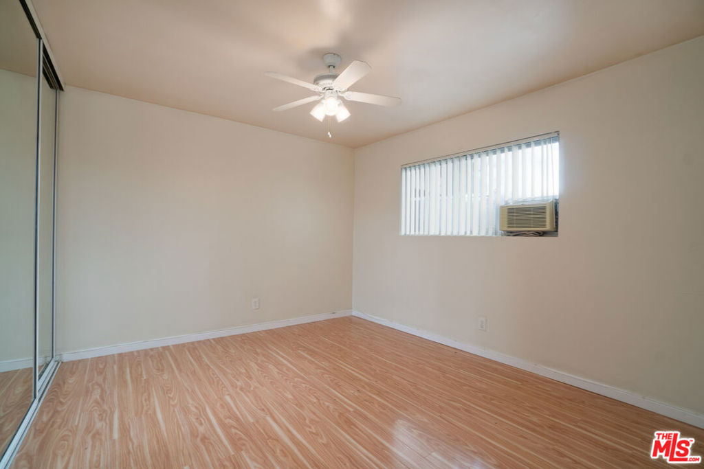 1943 Overland Avenue 3 Property Photo 10