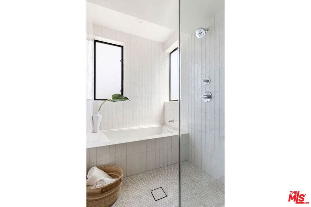 173 1/4 S Avenue 57 Property Photo 8