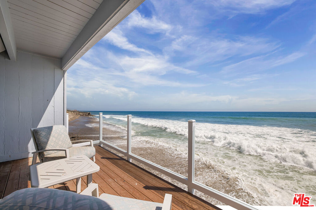 11770 Pacific Coast Highway Q Property Photo 14