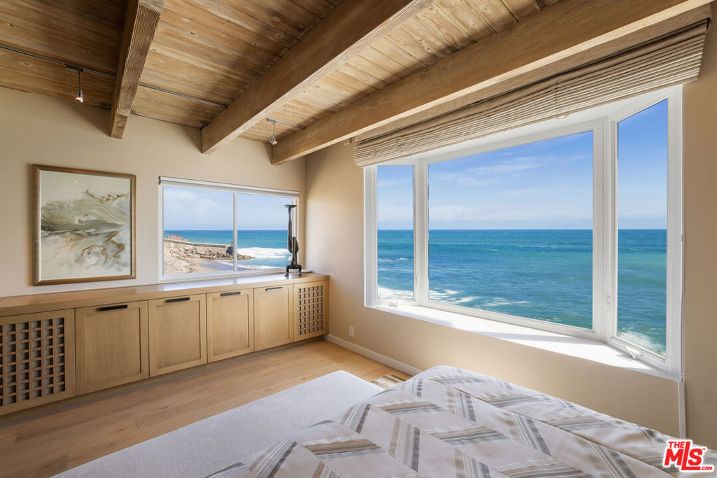 11770 Pacific Coast Highway Q Property Photo 21