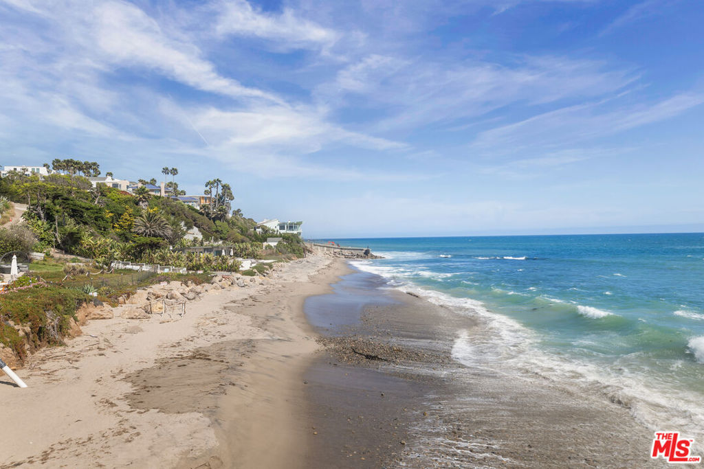 11770 Pacific Coast Highway Q Property Photo 22