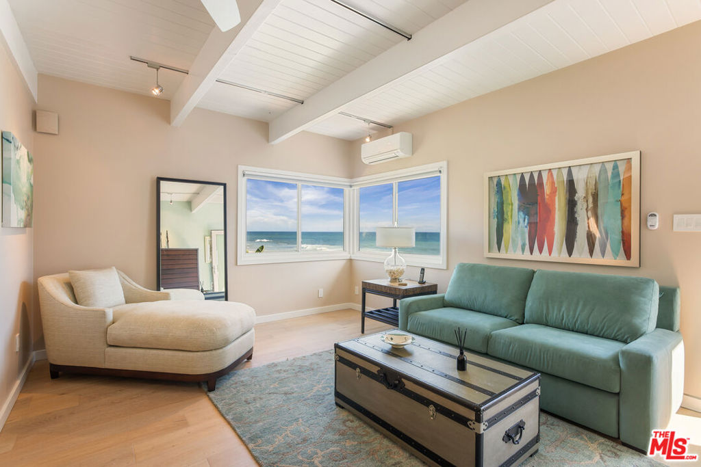 11770 Pacific Coast Highway Q Property Photo 31