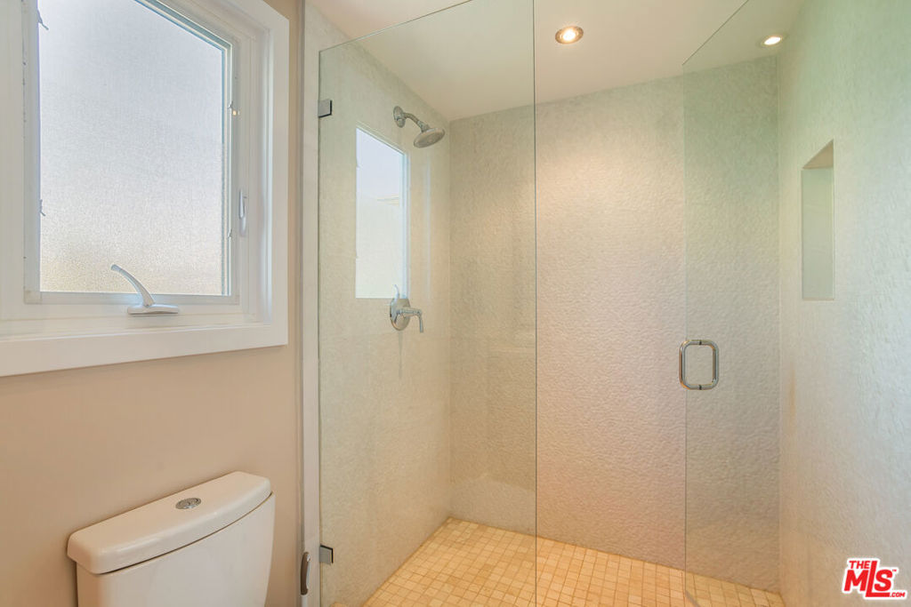 11770 Pacific Coast Highway Q Property Photo 35
