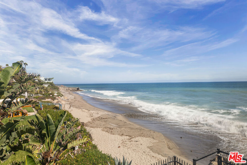 11770 Pacific Coast Highway Q Property Photo 37