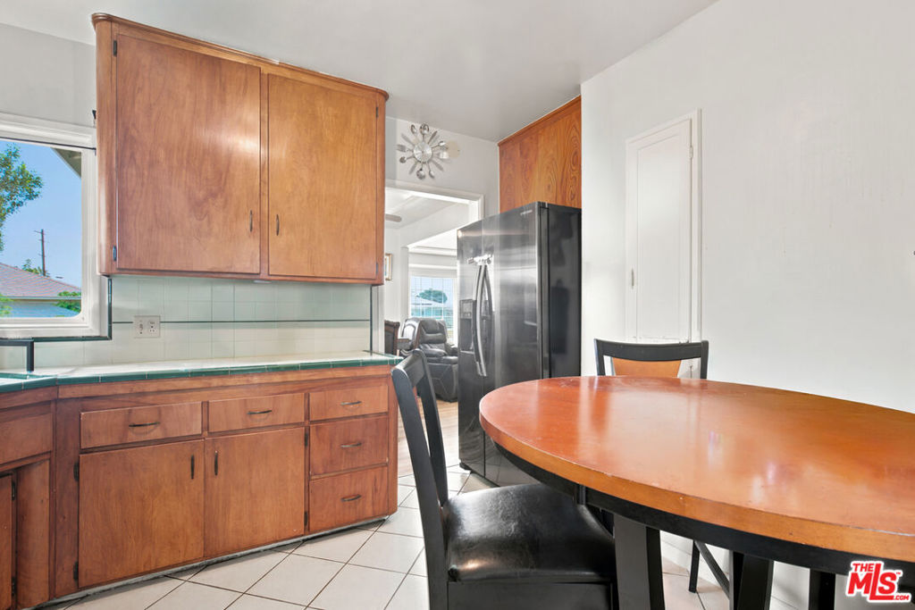 1288 Oakhurst Drive Property Photo 6