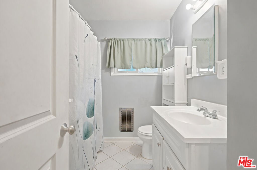 1288 Oakhurst Drive Property Photo 12