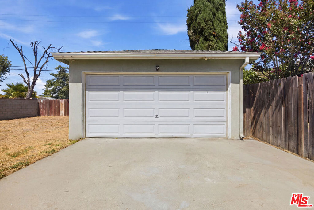1288 Oakhurst Drive Property Photo 16