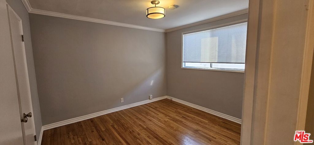 1227 S Holt Avenue 4 Property Photo 7