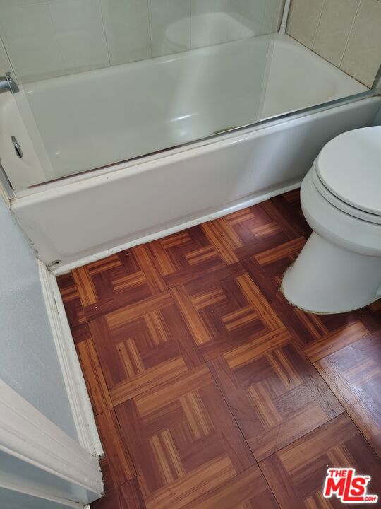 10516 Avalon Boulevard Property Photo 17