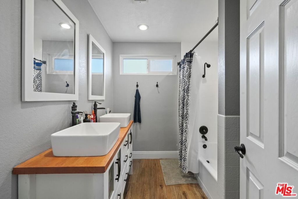 4631 W Avenue M8 Property Photo 24