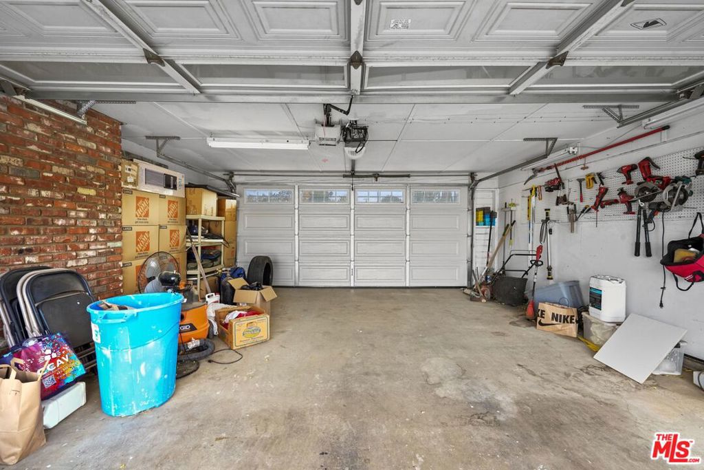 4631 W Avenue M8 Property Photo 38