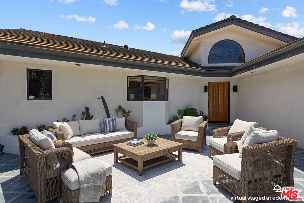 3665 Alta Mesa Drive Property Photo 5