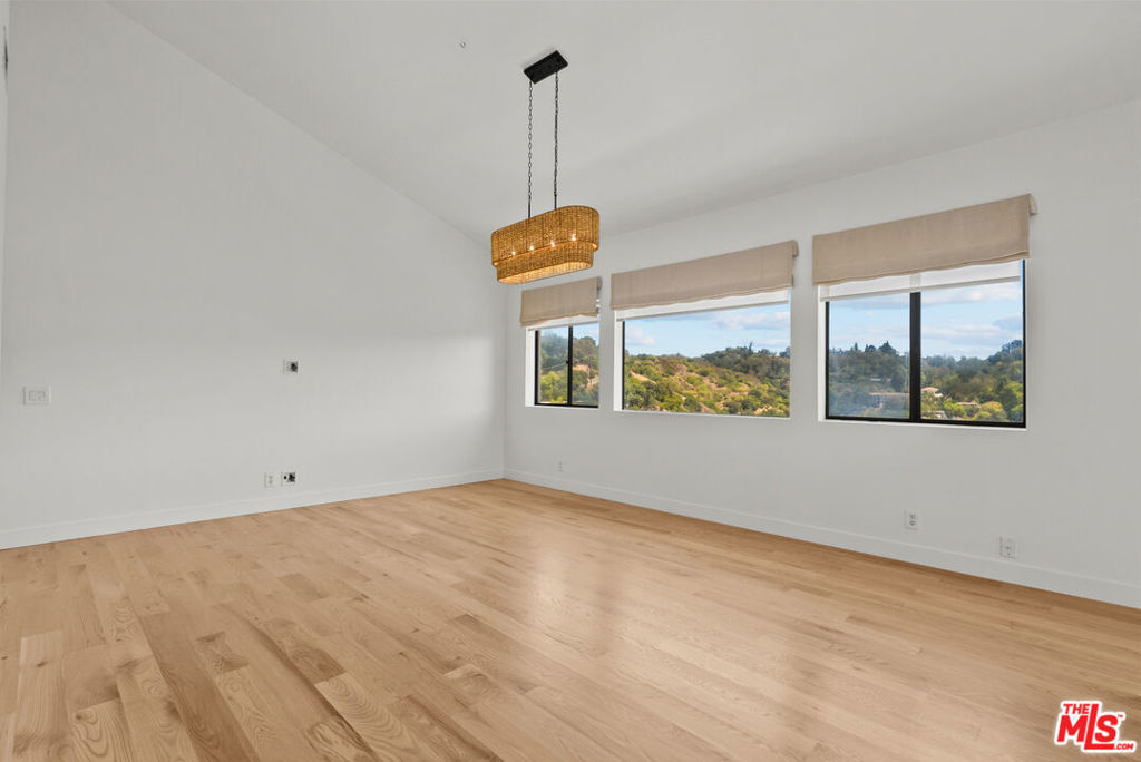 3665 Alta Mesa Drive Property Photo 16