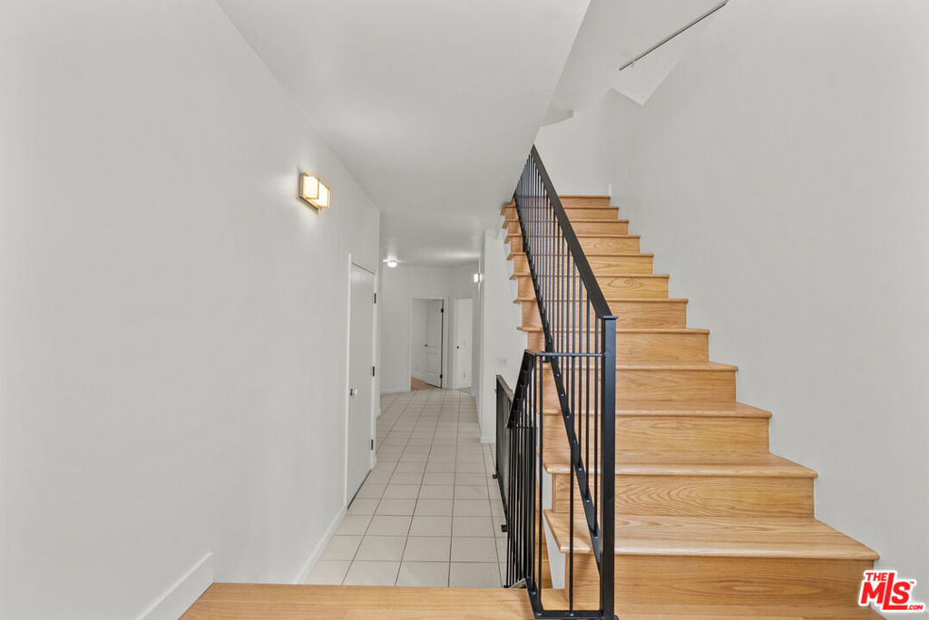 3665 Alta Mesa Drive Property Photo 22