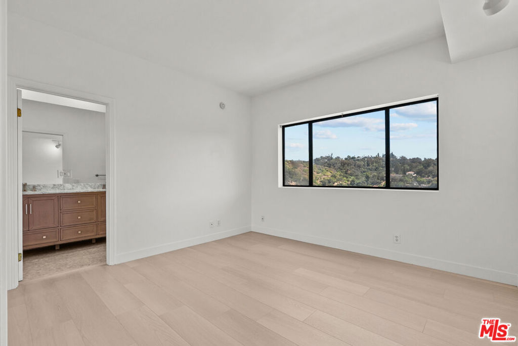 3665 Alta Mesa Drive Property Photo 29