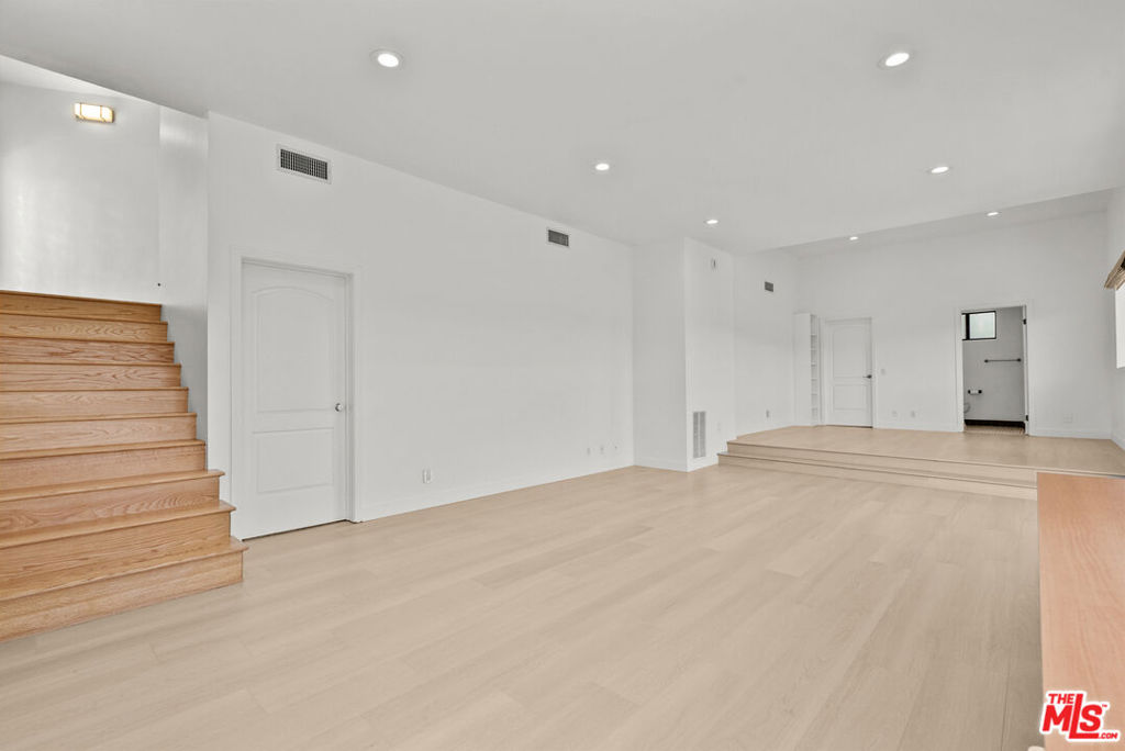 3665 Alta Mesa Drive Property Photo 35