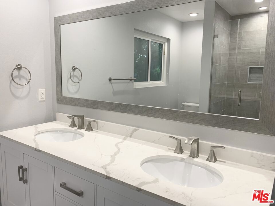 22700 Flamingo Street Property Photo 30