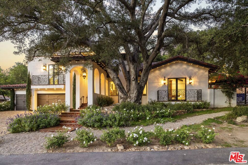 23725 La Salle Canyon Road Property Photo 4