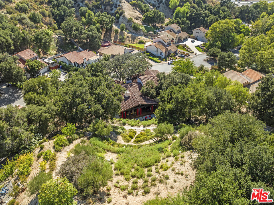 23725 La Salle Canyon Road Property Photo 7