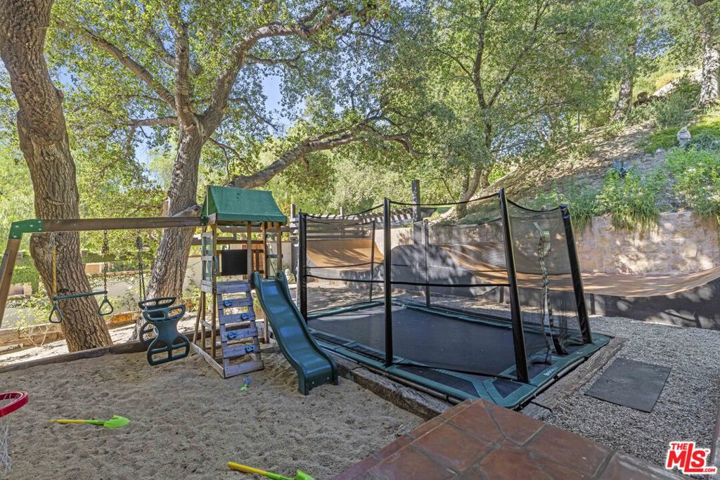 23725 La Salle Canyon Road Property Photo 66