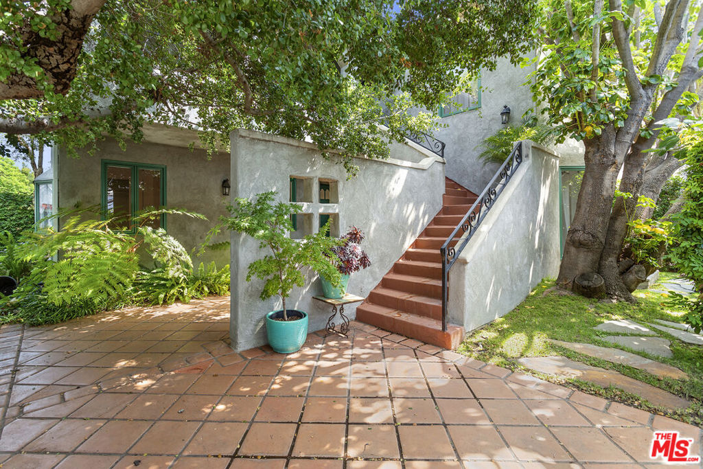 8585 Airdrome Street Property Photo 41