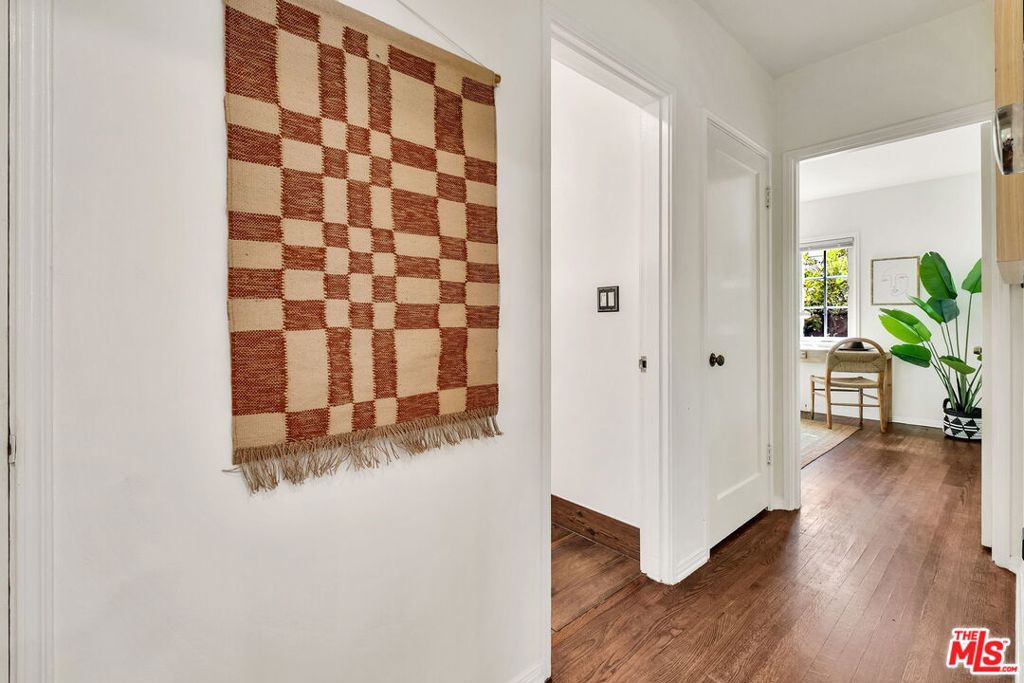 10405 Hillhaven Avenue Property Photo 15