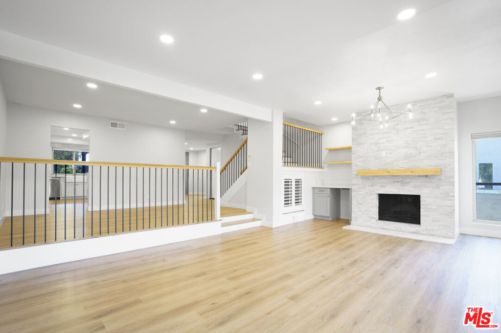 20 Sycamore Lane Property Photo