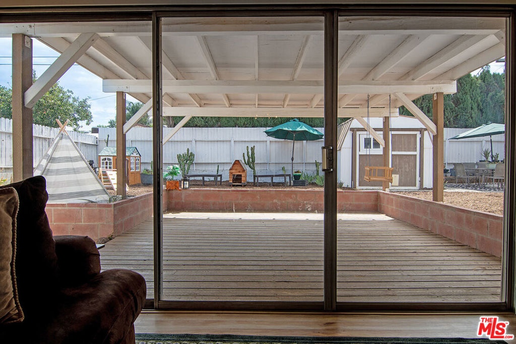 8030 Hesperia Avenue Property Photo 3