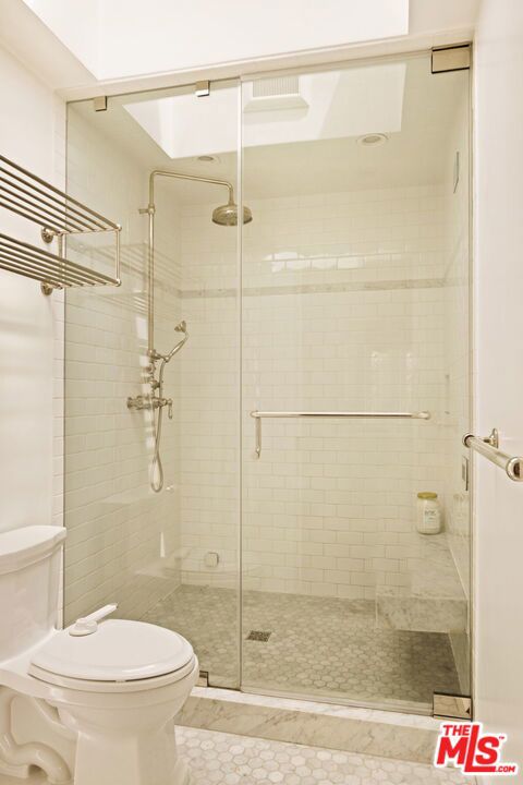 228 S Anita Avenue Property Photo 37