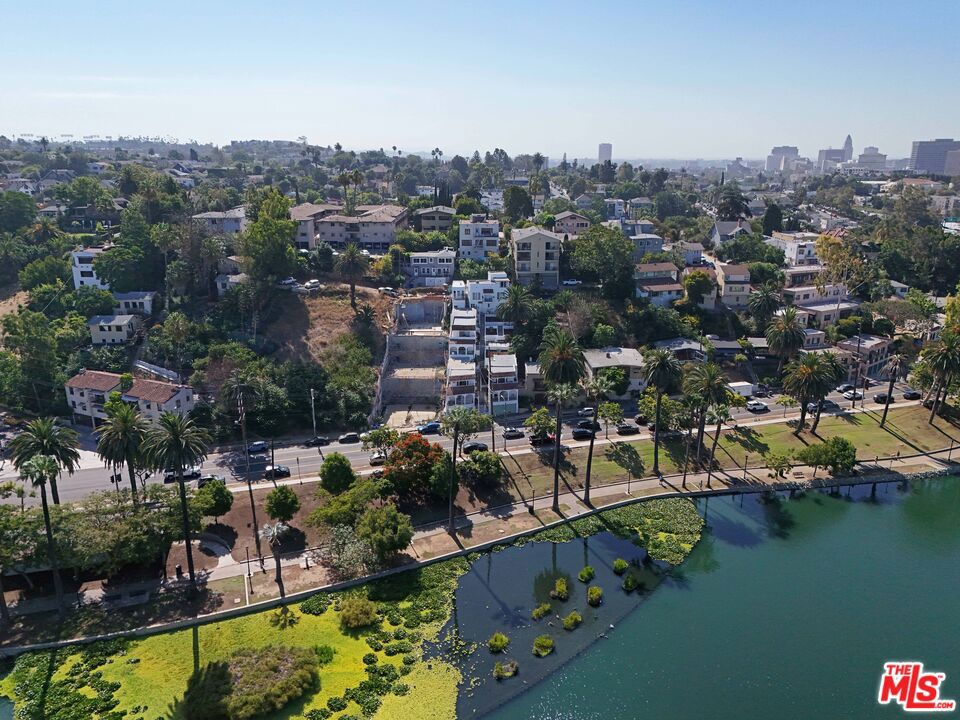 722 Echo Park Avenue Property Photo 7