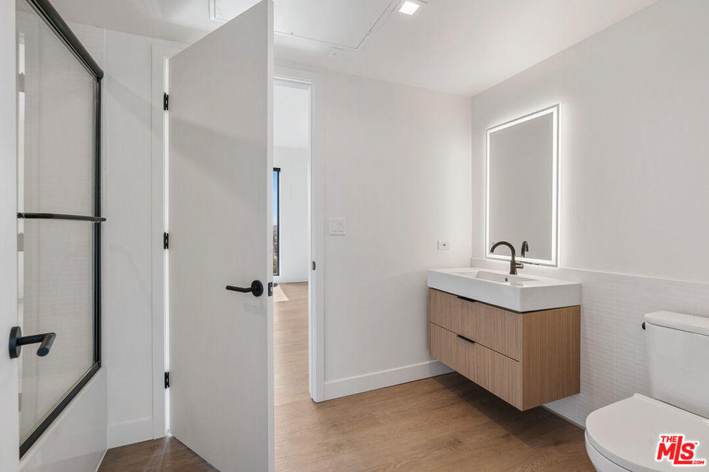 10700 Tabor Street 222 Property Photo 6