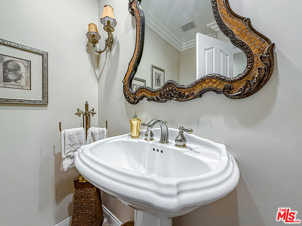 2663 Country Lane Property Photo 15
