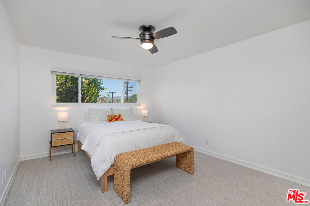 1817 Euclid Street Property Photo 43