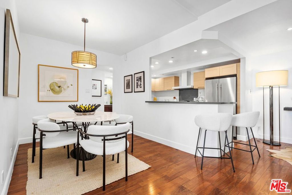10433 Wilshire Boulevard 602 Property Photo 8