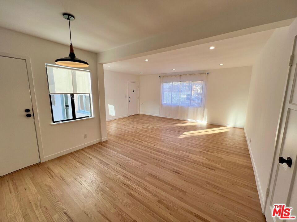 4908 St Elmo Drive Property Photo 1