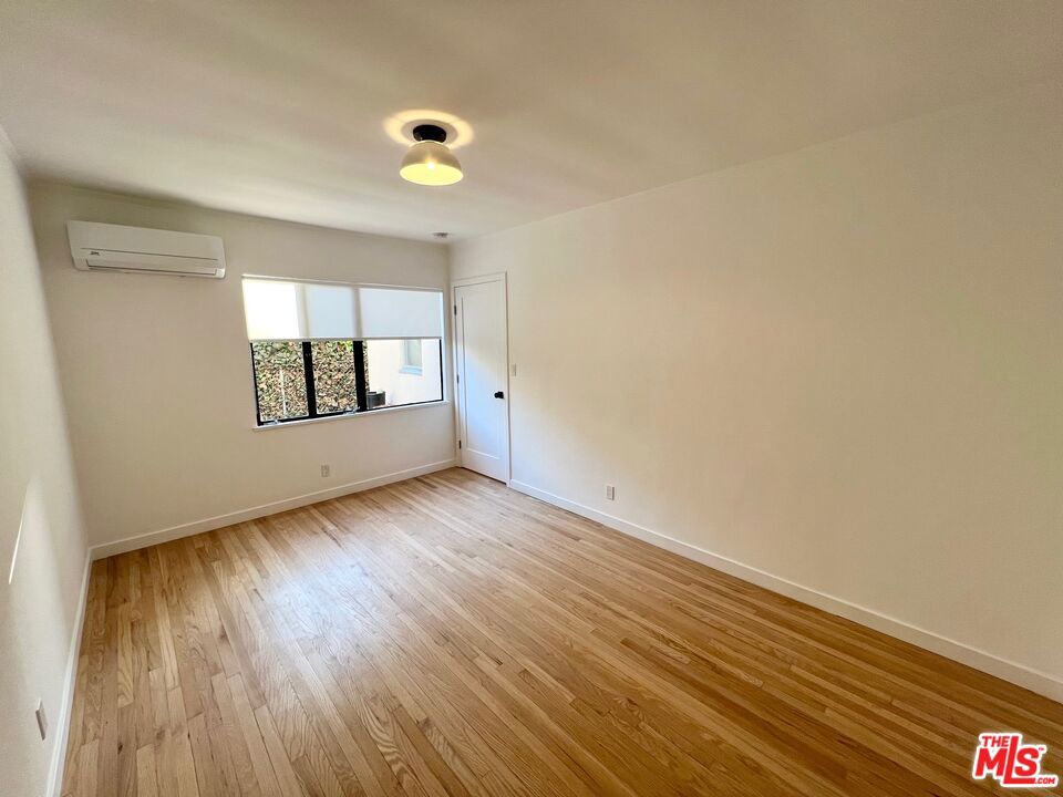 4908 St Elmo Drive Property Photo 15